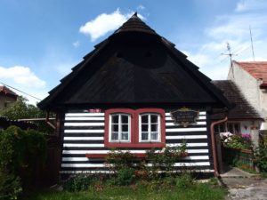 Rodný dům J. L. Zvonaře v Kublově (zdroj: Wikipedie)